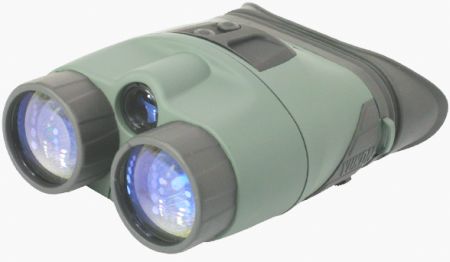 Yukon NV Tracker 3x42 pimeänäkölaite