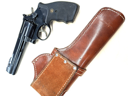 Revolveri Smith & Wesson 586 357 Mag 6", vaihtoase