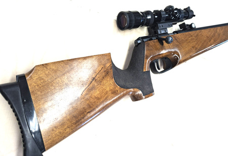 Pienoiskiv��ri CBC 322 22 LR + Tasco 1-3,5, vaihtoase