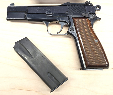 Pistooli FN Capitan 9x19, vaihtoase