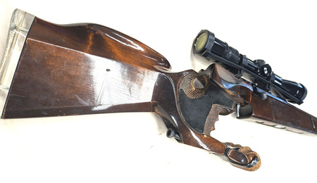 Pienoiskiv��ri Voere 2107 22 LR + vaim + Hunter 3-9x40, vaihtoase